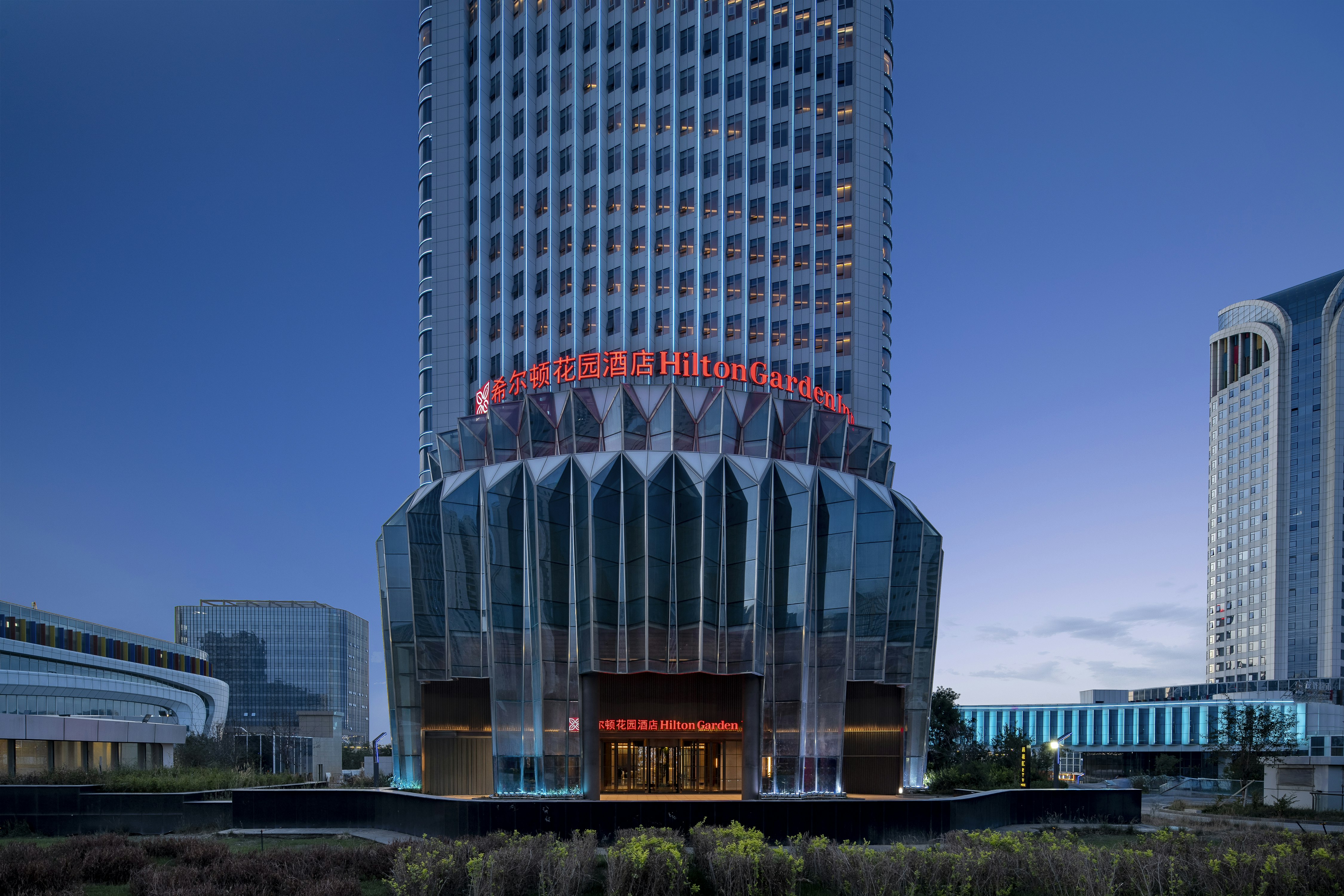 Hilton Garden Inn Urumqi Railway Station 1/25