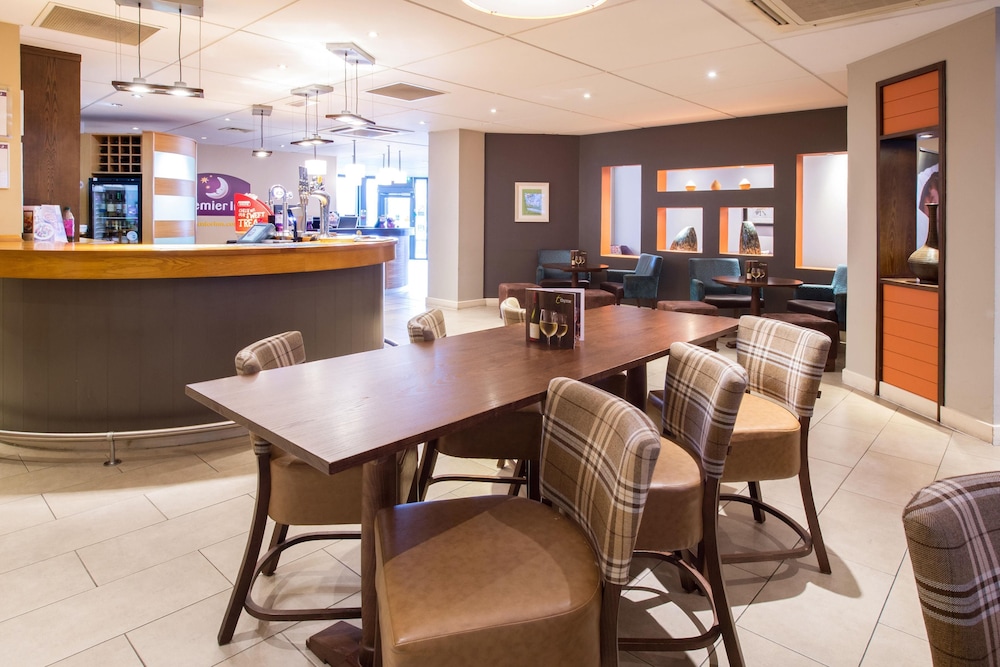 Premier Inn Portsmouth Port Solent 56/69
