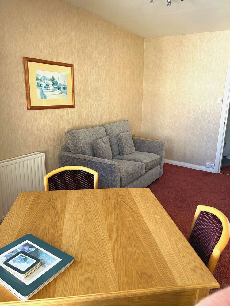 Welbeck Hotel and Restaurant 27/48