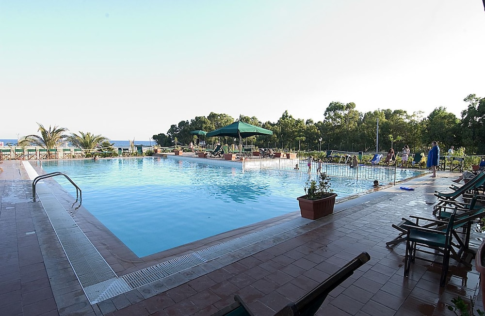 Marina Del Marchese Beach Resort 62/62
