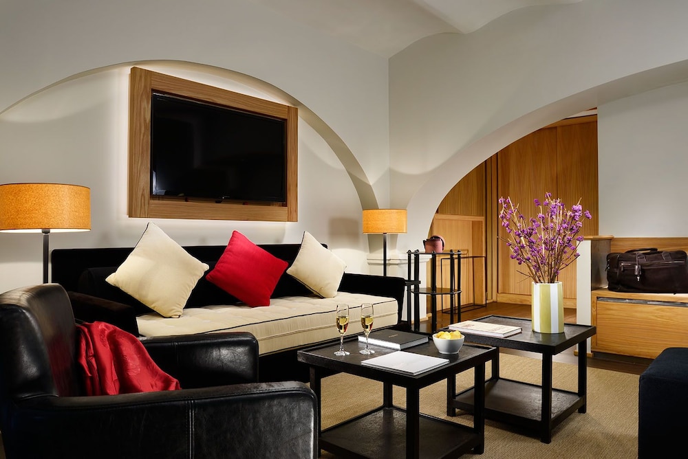 Margutta 54 Luxury Suites 11/19