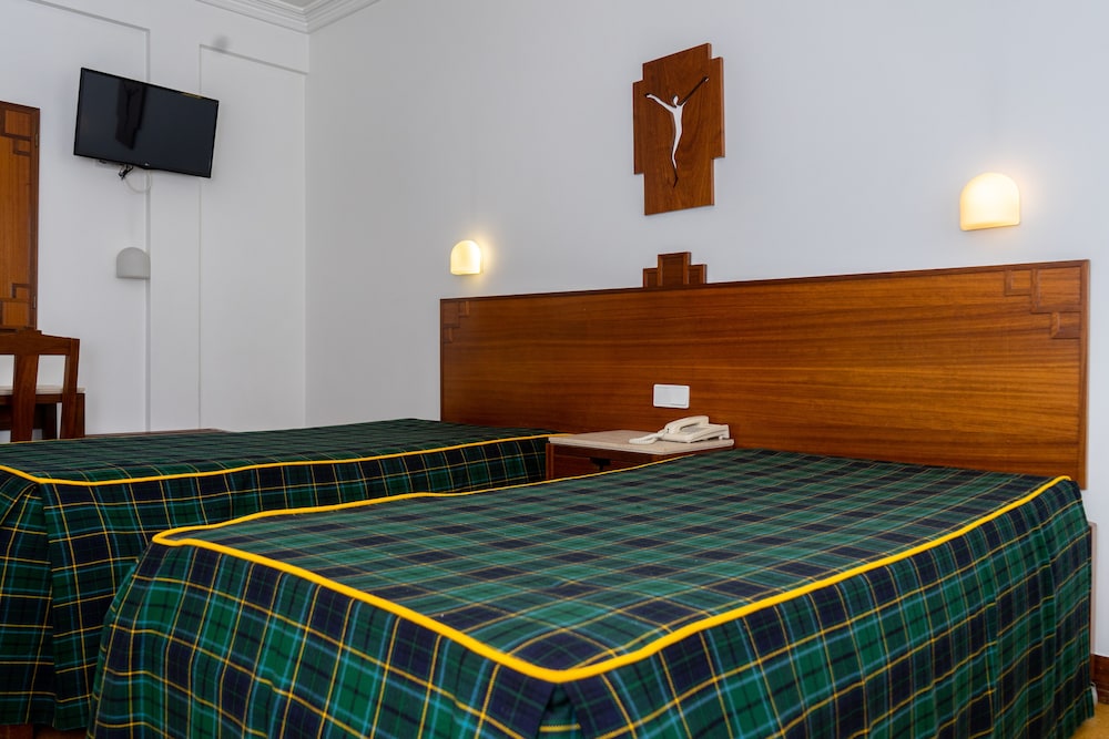 Flag Hotel Fatima Irmas Dominicanas 22/50