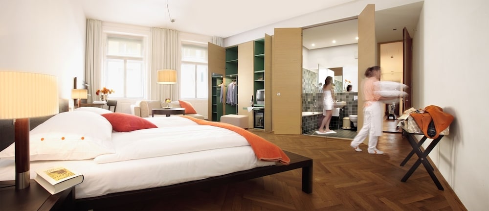 Hollmann Beletage Design and Boutique 17/62