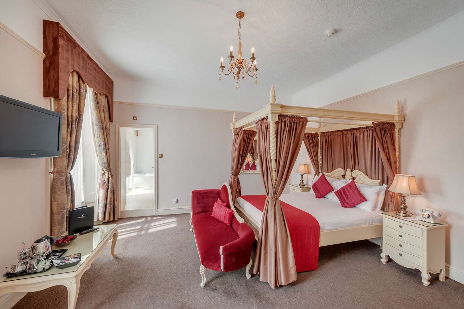 New Continental Hotel, Sure Hotel Collection by Best Western 14/59