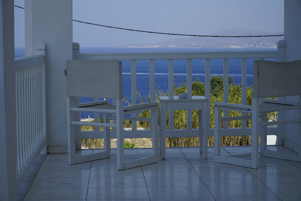 Margie Mykonos Hotel 9/43