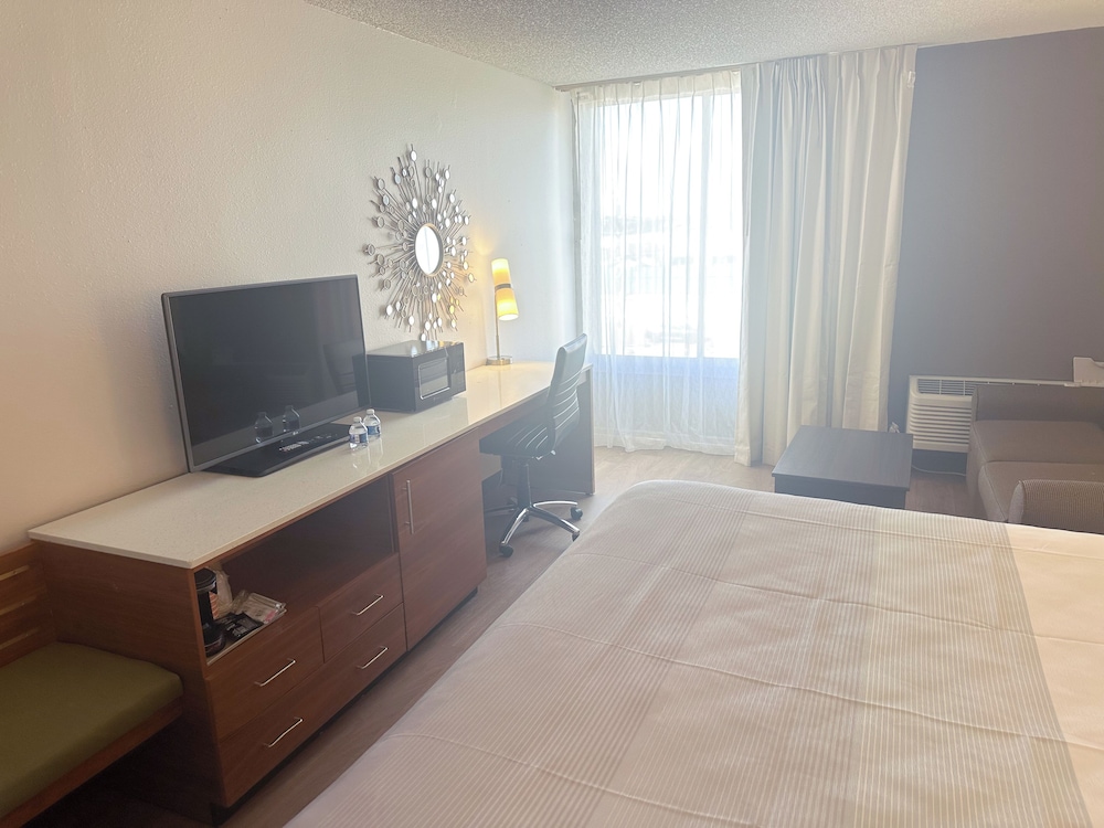 Quality Inn & Suites Fort Collins East 49/58