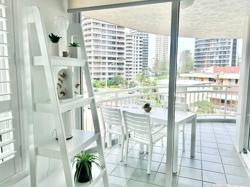 Wharf Boutique Apartments 57/78