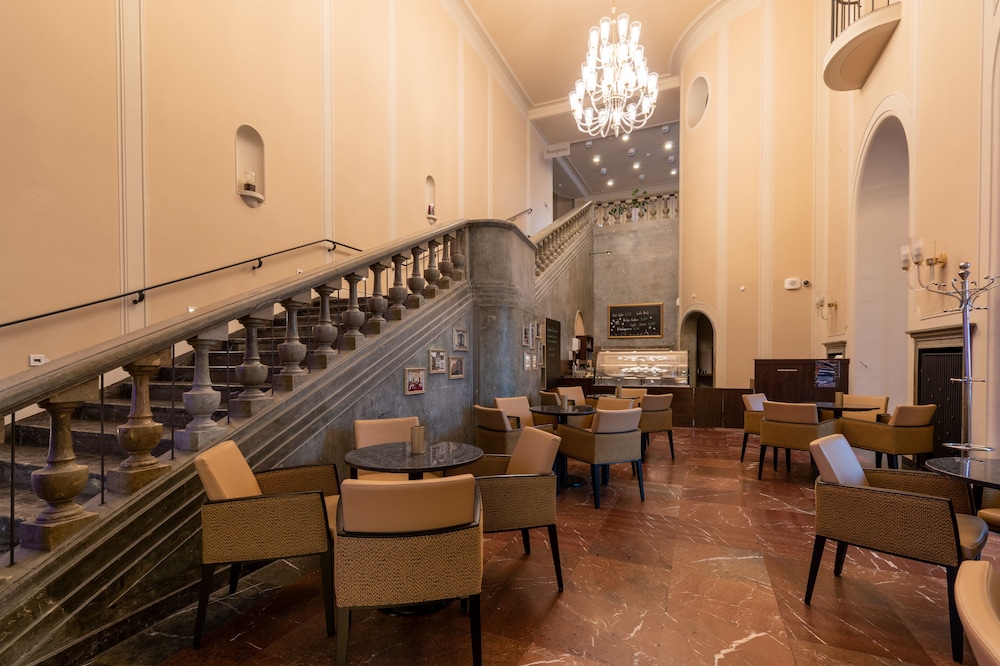 STAR INN HOTEL PREMIUM DRESDEN IM HAUS ALTMARKT, BY QUALITY(Formerly Star Inn Hotel Premium Dresden 35/38