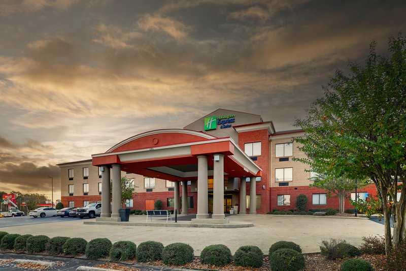 Holiday Inn Express Hotel And Suites Gadsden W Near Attalla 5/76