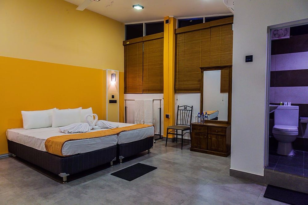 Kandy City Rooms & Hostel 5/50