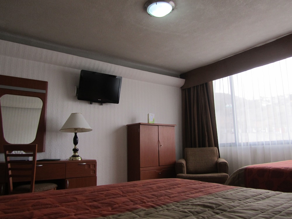 Hotel Don Miguel 32/72