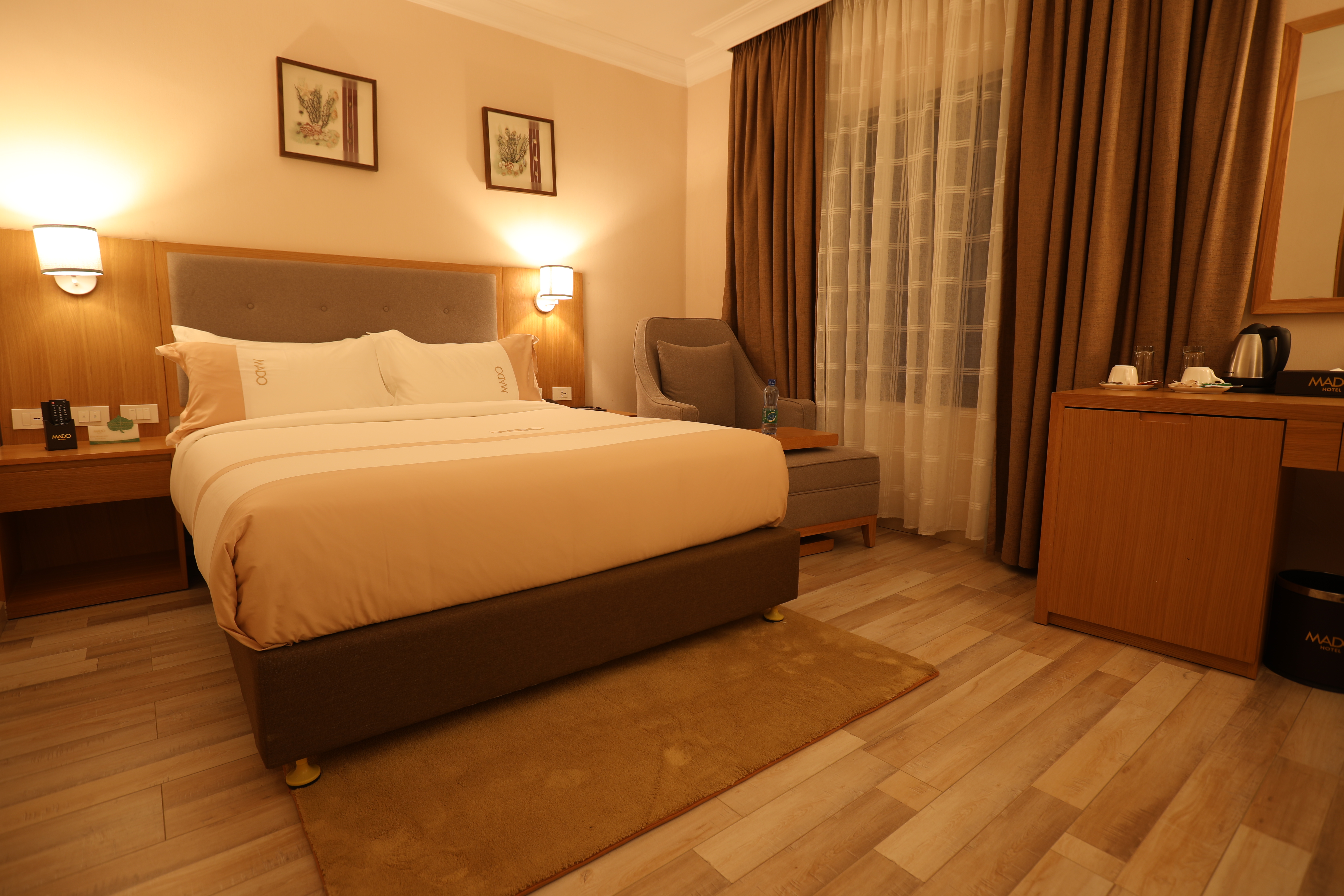 Room, Single