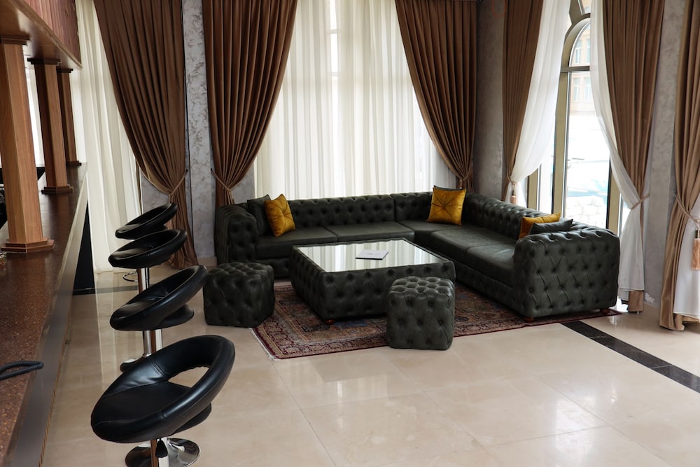 Arion Hotel Baku 52/68