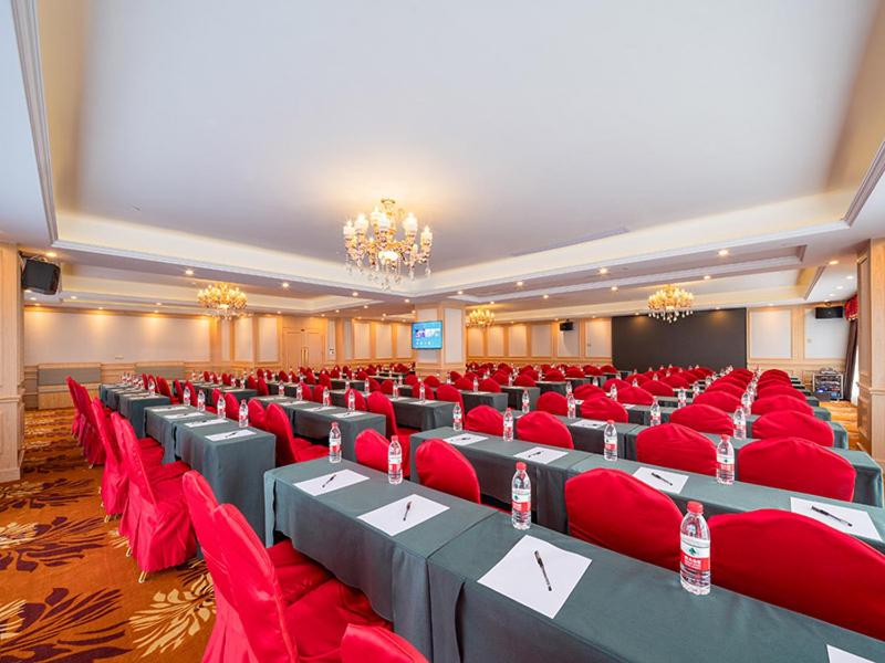 Vienna International Hotel (Chongqing Yuanyang Garden Expo) 36/38
