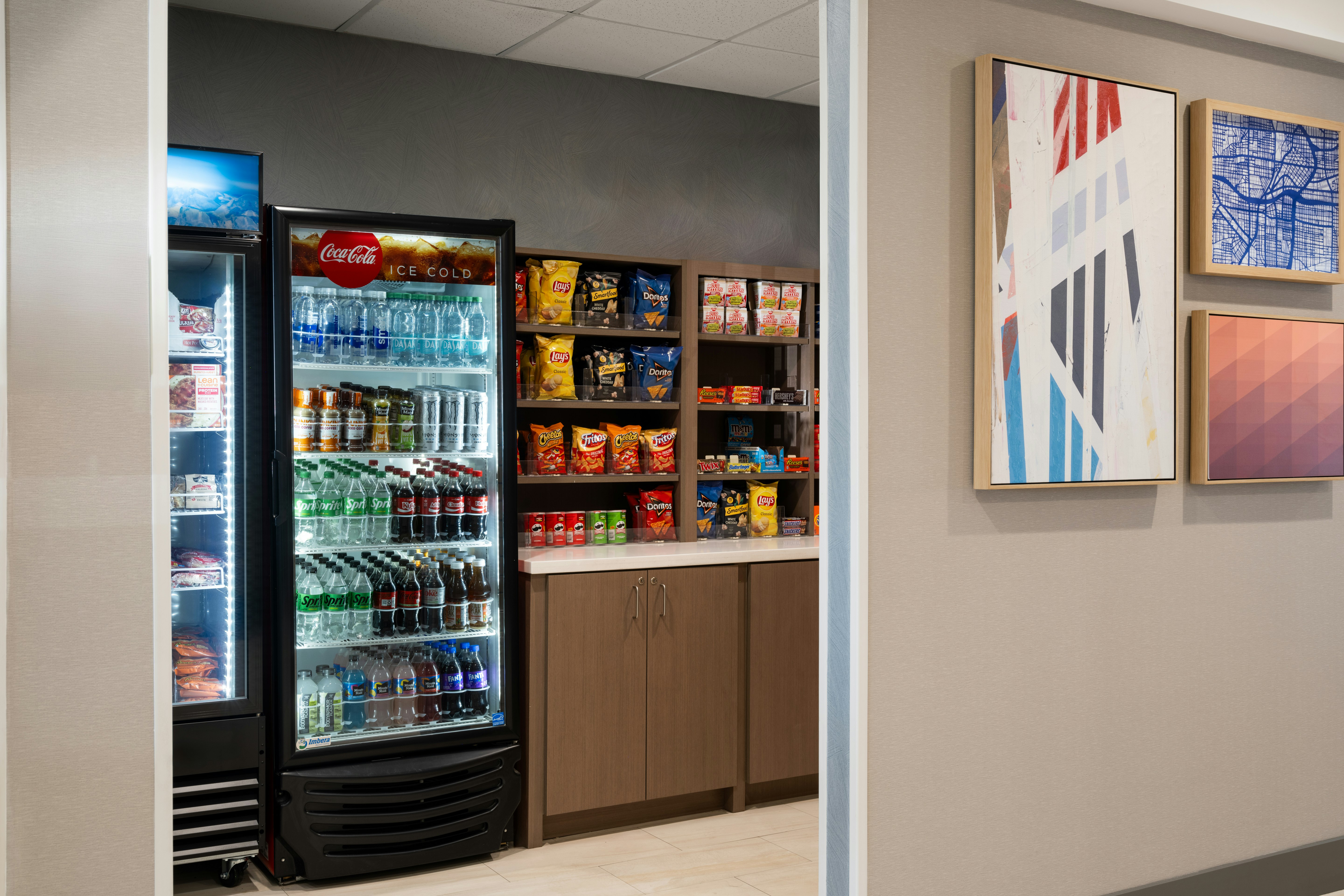 Holiday Inn Express and Suites St. Petersburg North (I-275), an IHG Hotel 32/58