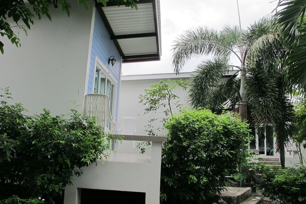 Charlie's Bungalow 22/22