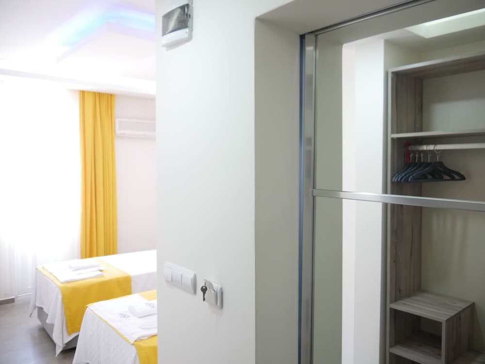 Nefis Hotel 60/60