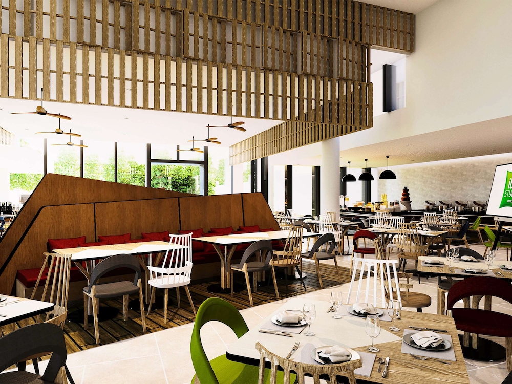 Ibis Styles Batam Nagoya 52/68