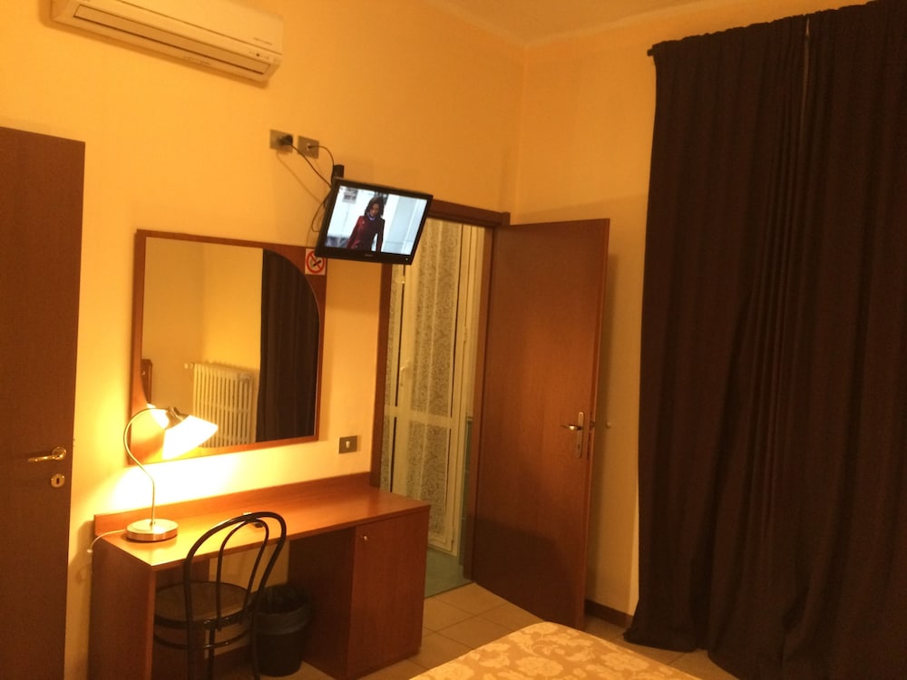 Hotel Paradiso 23/40