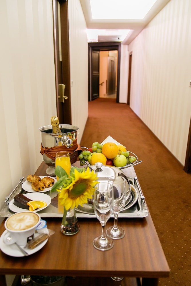 International Bucharest City Center Hotel 30/38