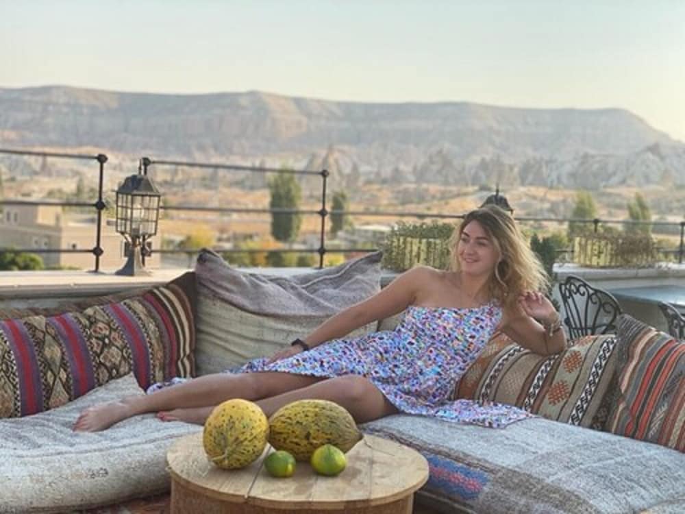 Caravanserai Inn Hotel 32/50