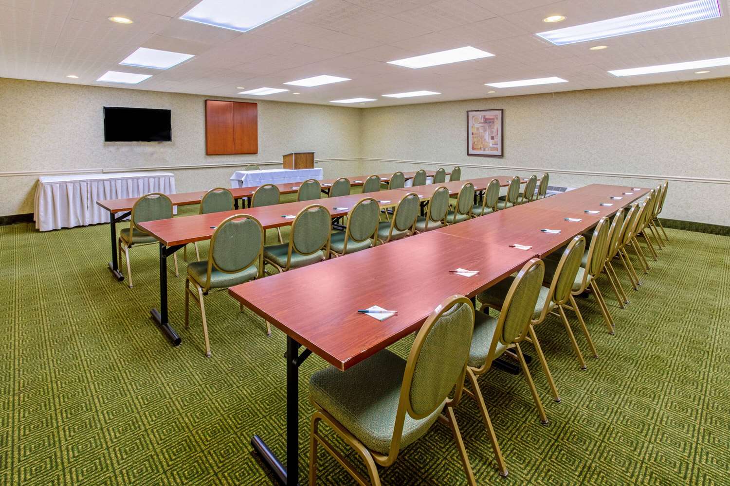 La Quinta Inn & Suites by Wyndham Appleton College Avenue 40/49