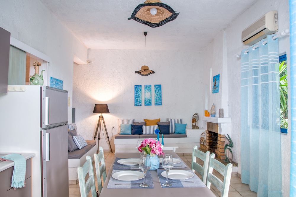 Amazona Apartments 34/50