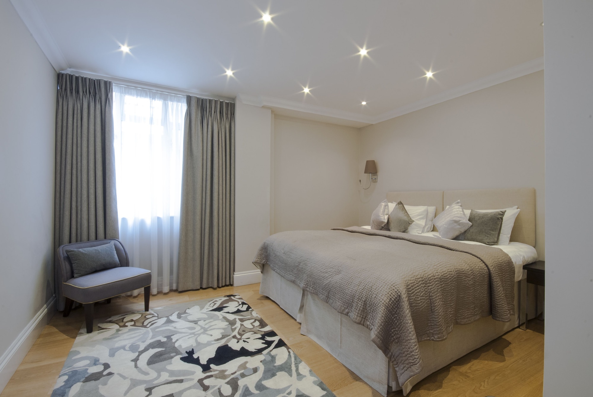 1 Bedroom, Semi Basement, Apartment, King Bed