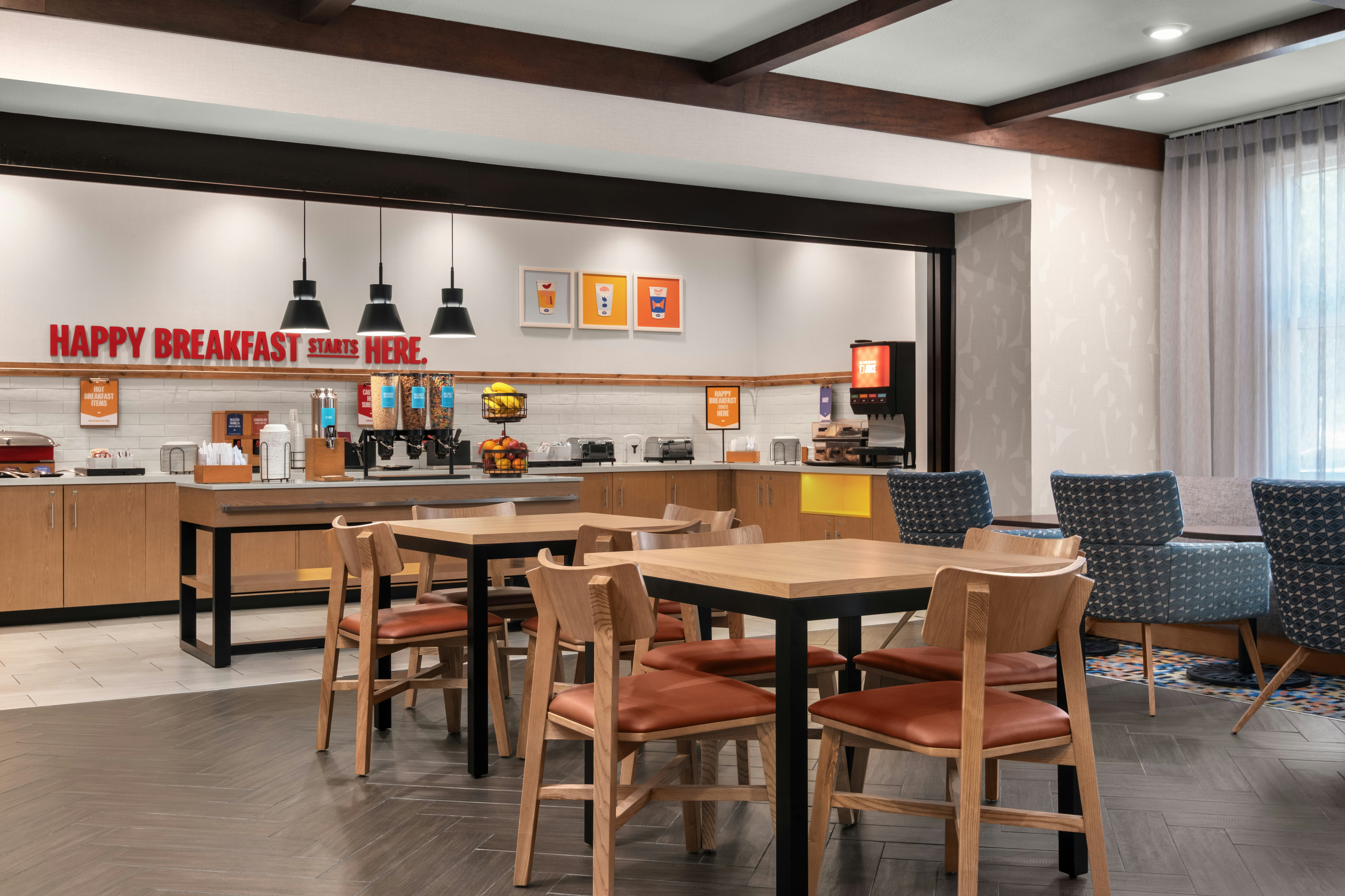 Hampton Inn & Suites Fresno, CA 31/45