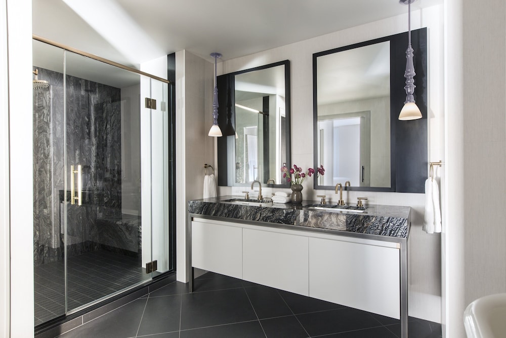 The Kimpton Gray Hotel 34/77