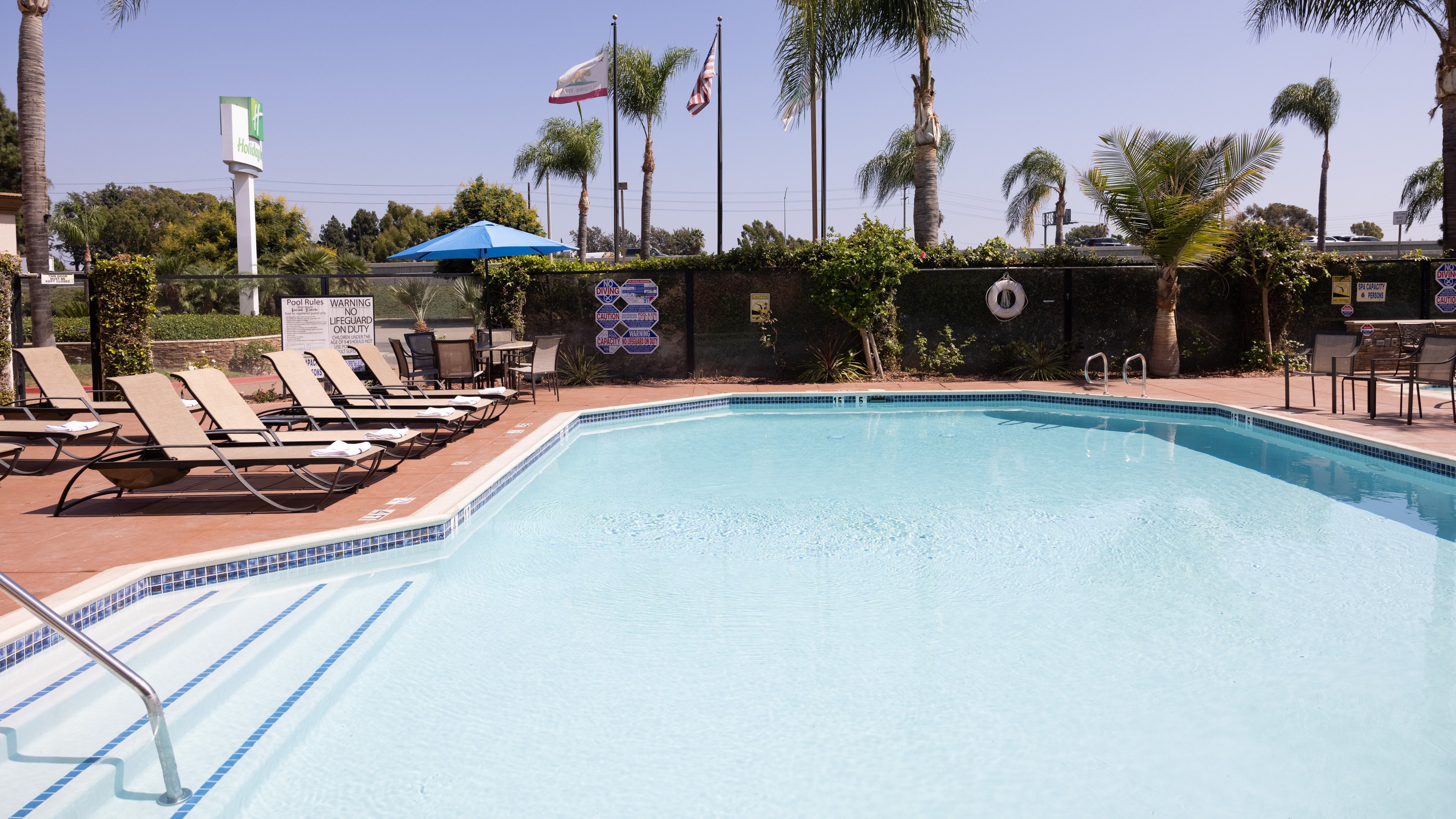 Holiday Inn Orange County Airport 19/57