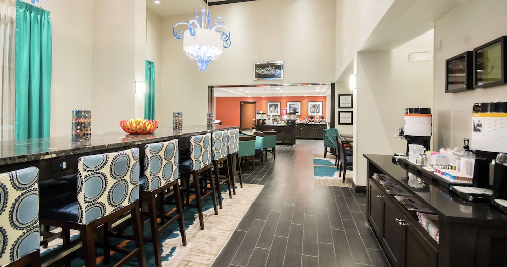 Hampton Inn & Suites Orlando At SeaWorld 46/59