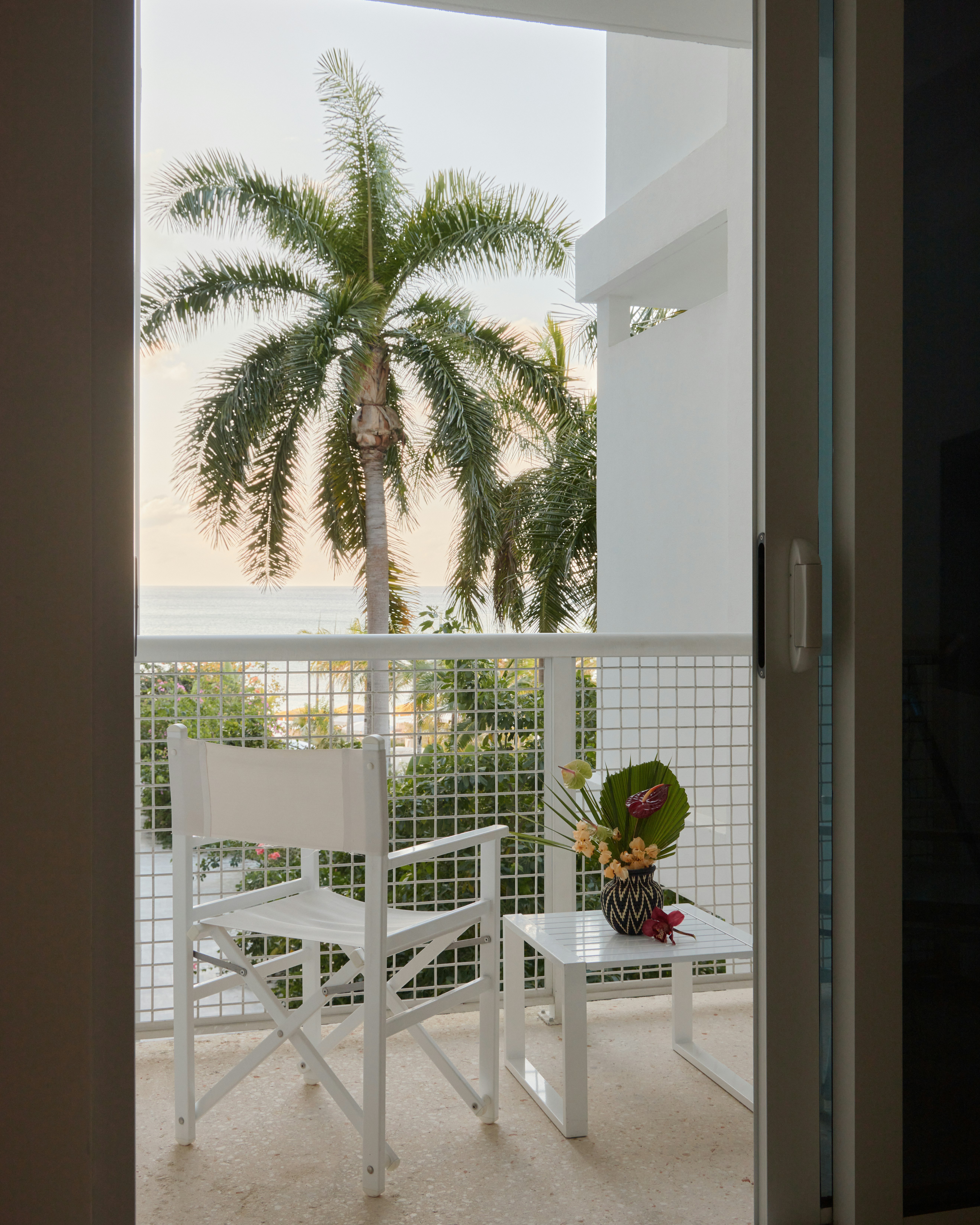 Palm Heights 4/83