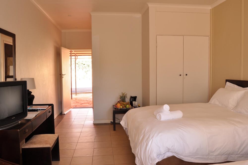 Happy Valley Hotel Ezulwini 10/40