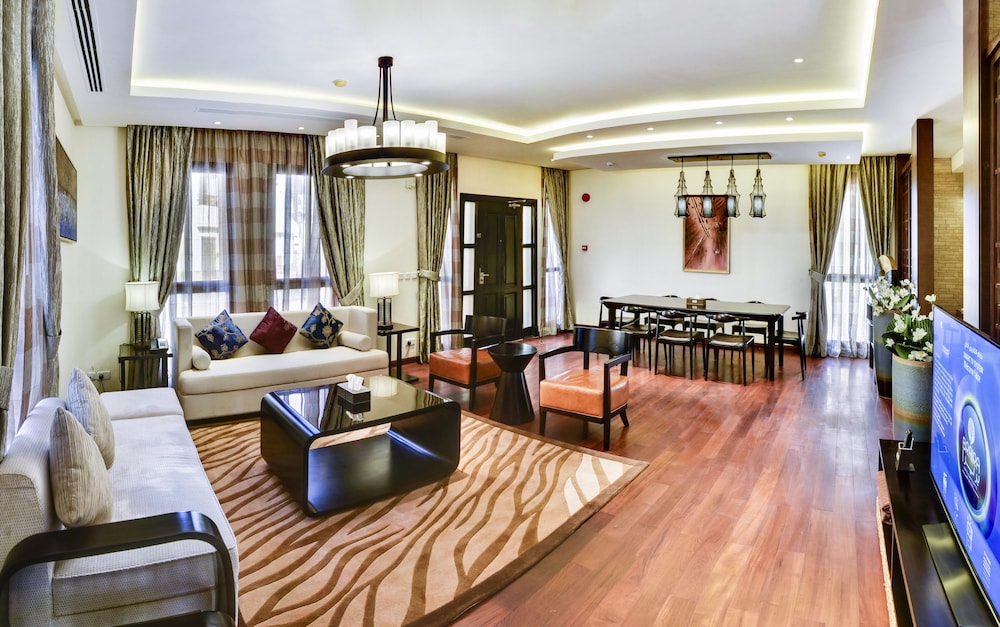 منتجع بريرا(Braira Al Azizya Hotel Resort) 48/89