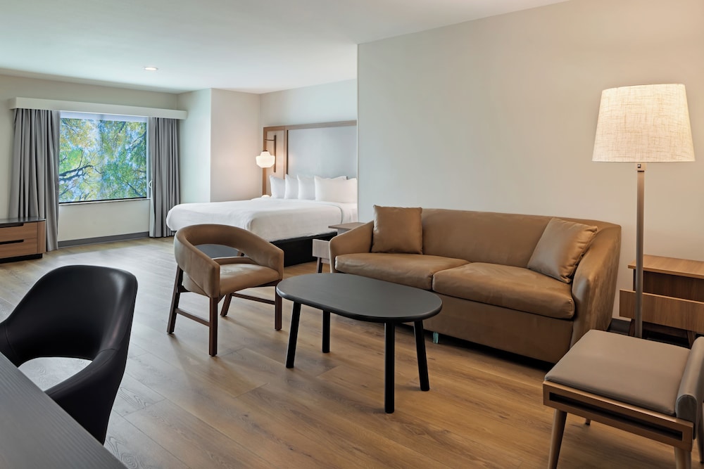 Fairfield Inn Sacramento Cal Expo 28/50