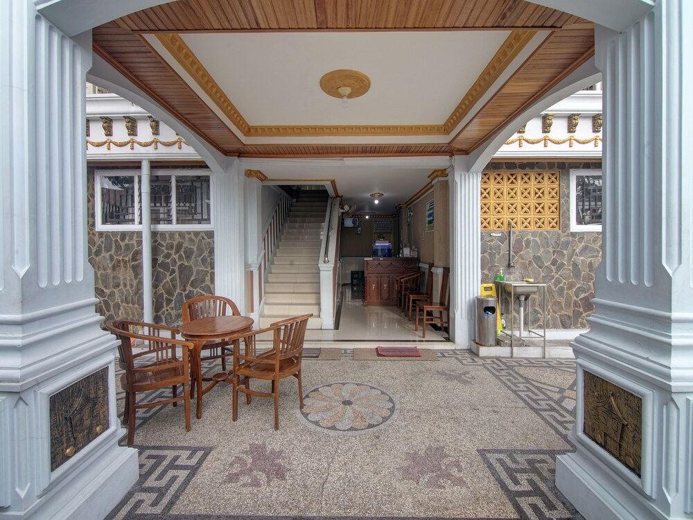 Hotel O Padang City Center Near Gunung Padang Formerly Hotel Fitriaendika 23/26