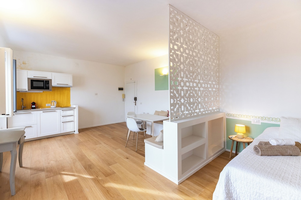 Alessia's Flat - Paolo Sarpi 16/49