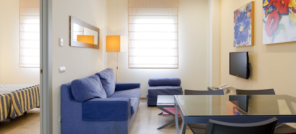 Apartamentos Vertice Sevilla Aljarafe 45/63