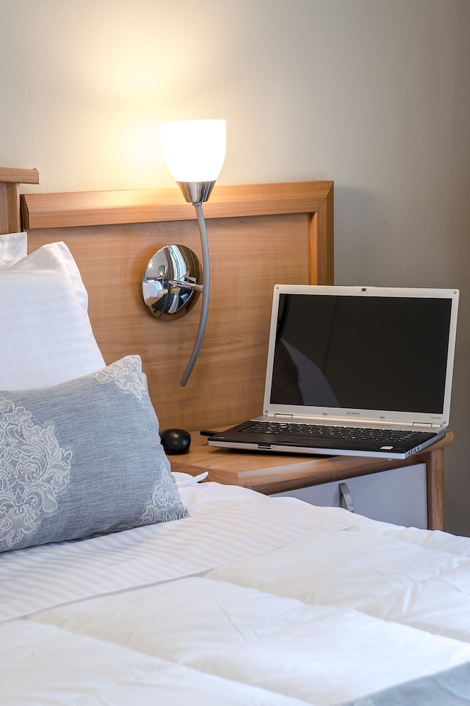 Ares Athens Hotel 36/52
