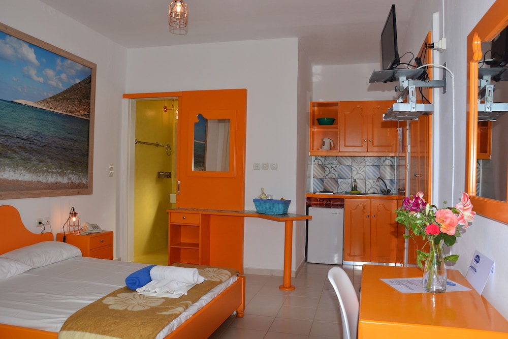 Blue Beach Villas Apartments 44/61