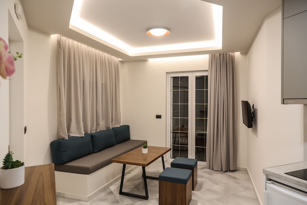 Heaven Apartments 29/47