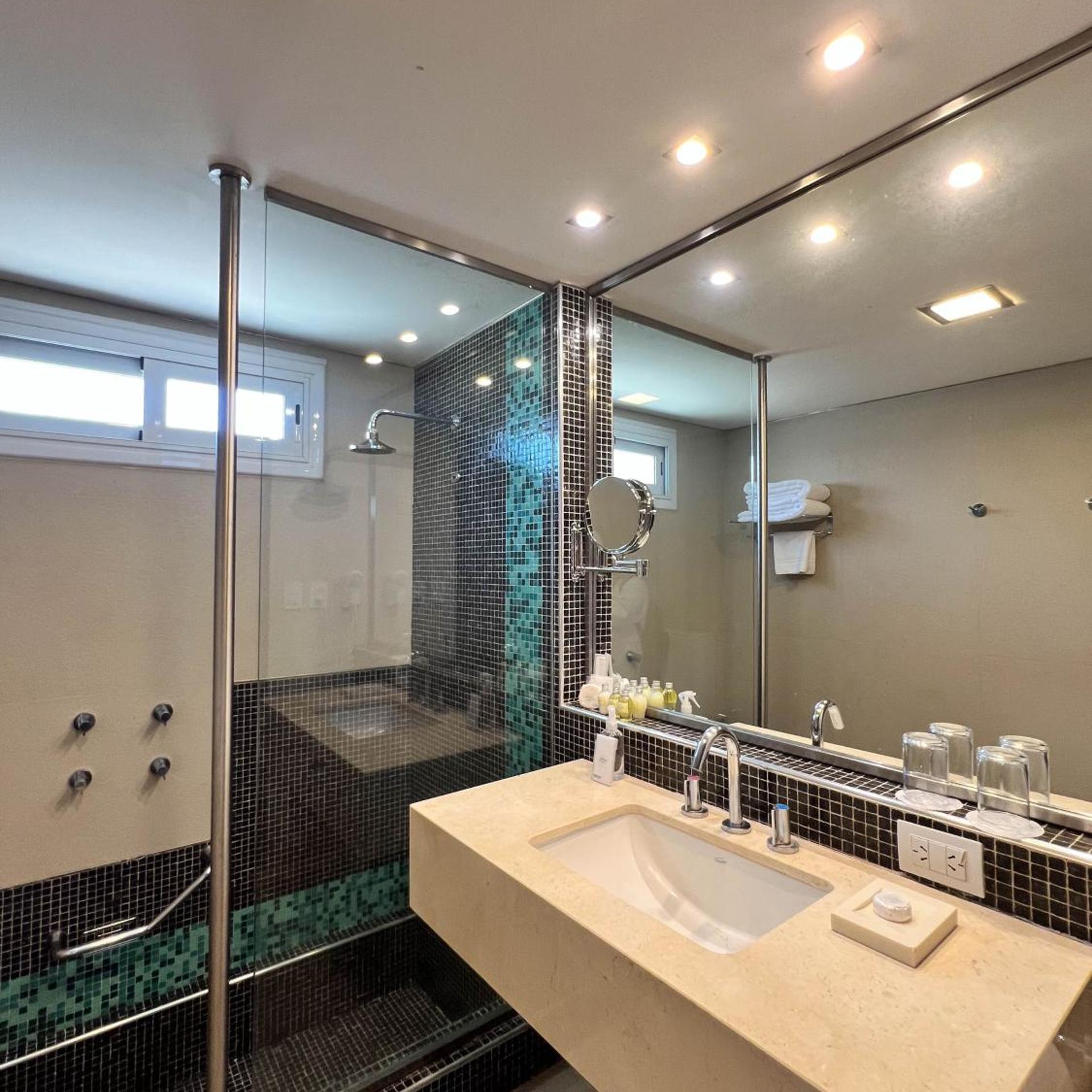 Los Pinos Resort & Spa Termal 52/55