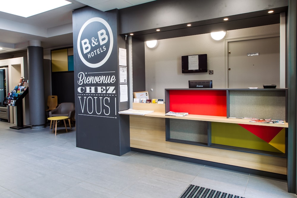 Lobby at B&B Hotel Troyes Saint Parres Aux Tertres, Saint-Parres-aux-Tertres