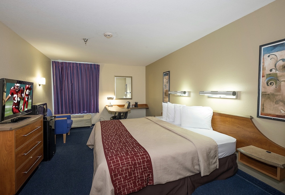 Red Roof Inn Jackson, OH 9/23