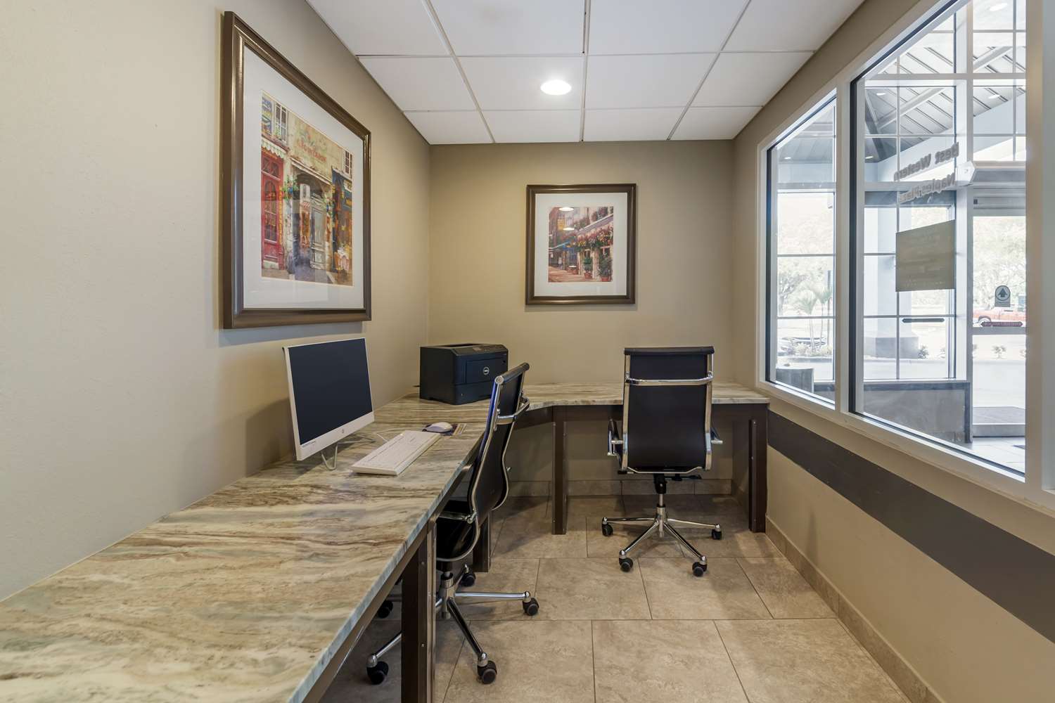 Best Western Naples Plaza Hotel 32/36