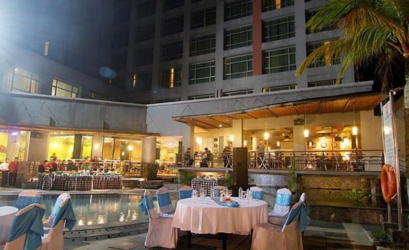 Grand Suka Hotel 3/30
