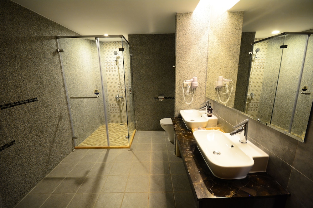 Hoya Resort Hotel Kaohsiung 28/70
