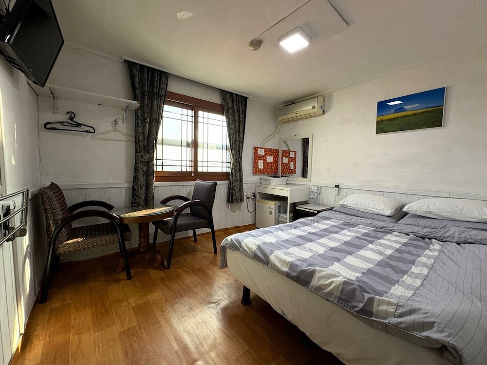 STANDARD, DOUBLE BED