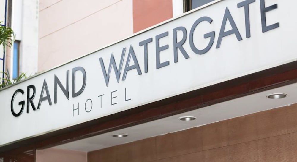 Grand Watergate Hotel 5/50